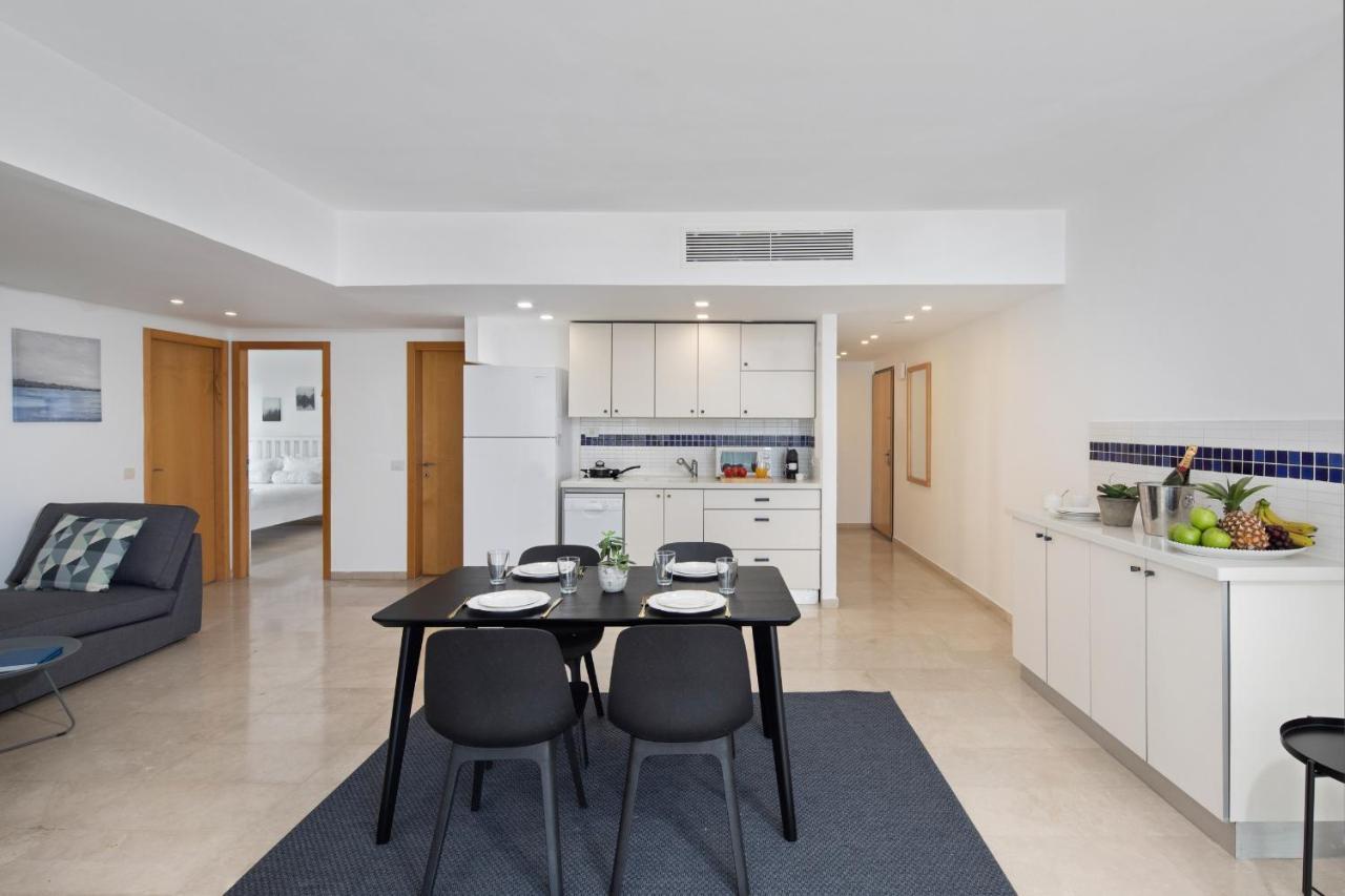 Aparthotel Okeanos On The Beach Herzliya Ngoại thất bức ảnh
