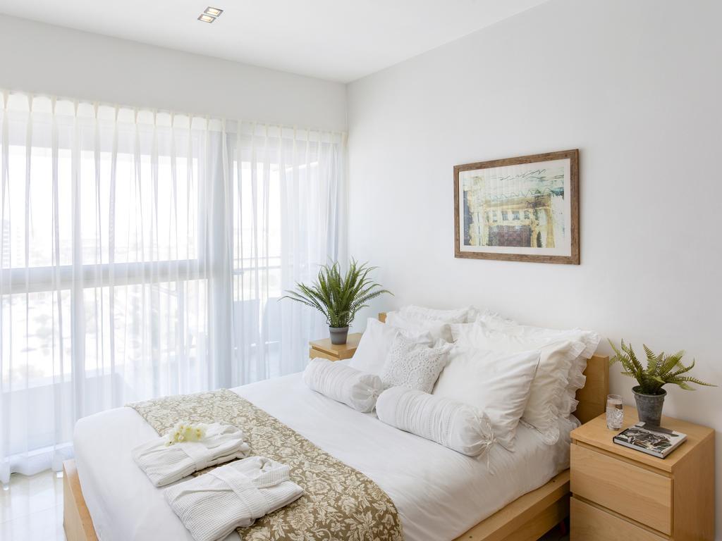 Aparthotel Okeanos On The Beach Herzliya Phòng bức ảnh