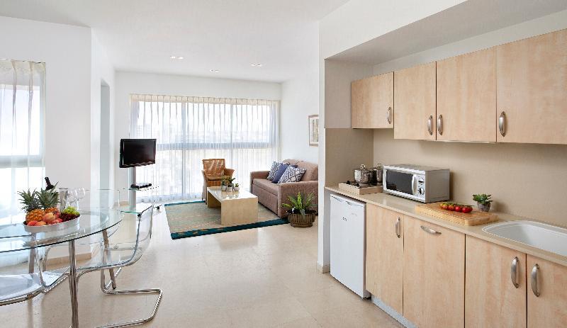 Aparthotel Okeanos On The Beach Herzliya Ngoại thất bức ảnh