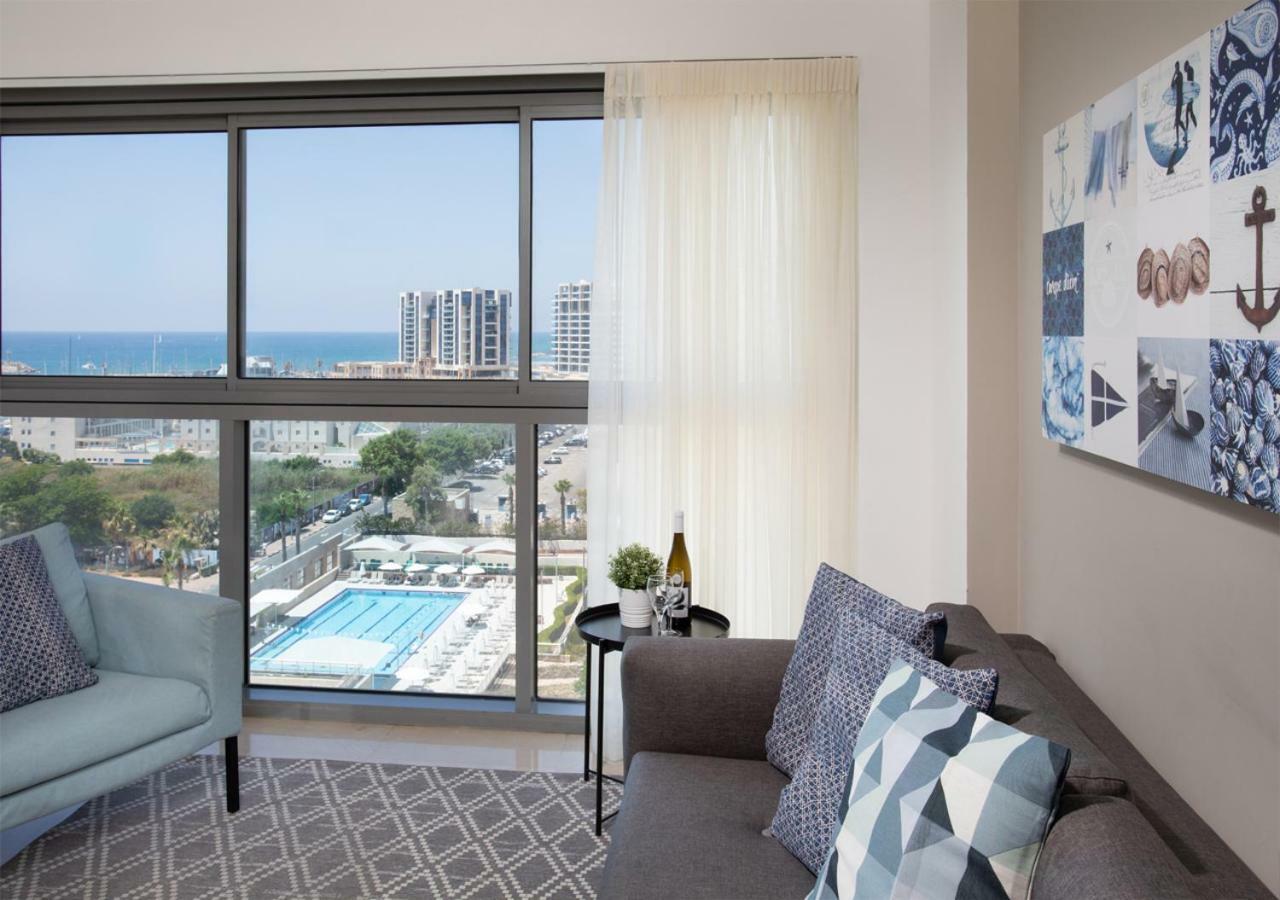 Aparthotel Okeanos On The Beach Herzliya Ngoại thất bức ảnh